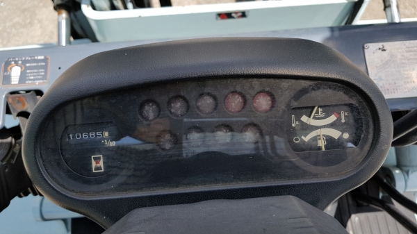 ขายด่วนรถยก TOYOTAชั่วโม่งทำงาน น้อย 6FG25ยก2.5ตันเสาสูง4เมตรรถนอกนำเข้ายังไม่เคยใช้งานในเมืองไทยเลย