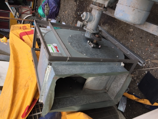 ขายด่วน โบว์เวอร์ขนาดใหญ่จำนวน2ตัว สภาพนางฟ้า มอเตอร์2แรง ไฟ380 ขายด่วน โบว์เวอร์ขนาดใหญ่จำนวน2ตัว สภาพนางฟ้า มอเตอร์2แรง ไฟ380