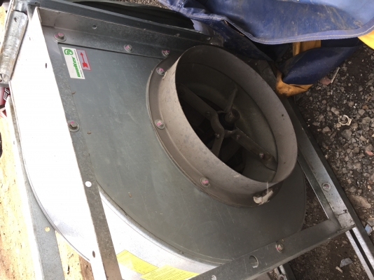 ขายด่วน โบว์เวอร์ขนาดใหญ่จำนวน2ตัว สภาพนางฟ้า มอเตอร์2แรง ไฟ380 ขายด่วน โบว์เวอร์ขนาดใหญ่จำนวน2ตัว สภาพนางฟ้า มอเตอร์2แรง ไฟ380