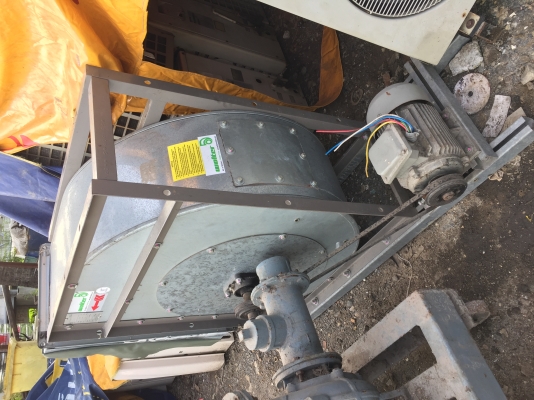 ขายด่วน โบว์เวอร์ขนาดใหญ่จำนวน2ตัว สภาพนางฟ้า มอเตอร์2แรง ไฟ380