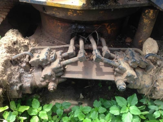 ราคา 195,000 KOMATSU 10HT(PC60)  เครื่องดี ปั้มแรง โช่หนา เอวแน่น บูมอามพิเศษ เอกสารชื้อสัญญา  รถอยู่ จ.นครปฐม 0610710295