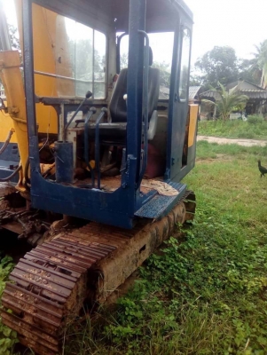 ราคา 195,000 KOMATSU 10HT(PC60)  เครื่องดี ปั้มแรง โช่หนา เอวแน่น บูมอามพิเศษ เอกสารชื้อสัญญา  รถอยู่ จ.นครปฐม 0610710295