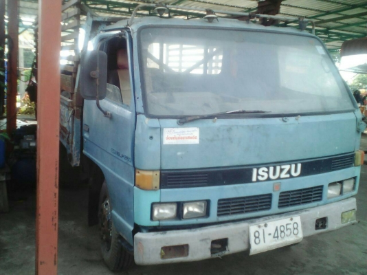 ขายรถบรรทุก6ล้อ ISUZU NPR 110 แรง ขายรถบรรทุก6ล้อ ISUZU NPR 110 แรง