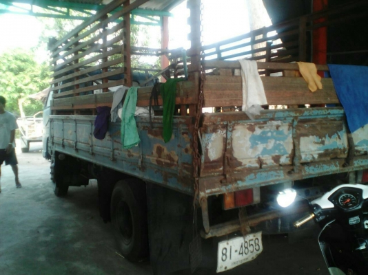 ขายรถบรรทุก6ล้อ ISUZU NPR 110 แรง ขายรถบรรทุก6ล้อ ISUZU NPR 110 แรง