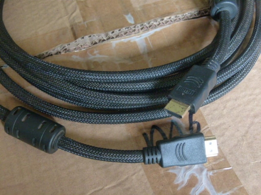 สาย HDMI ยาว5 เมตร เป็น สายถัก