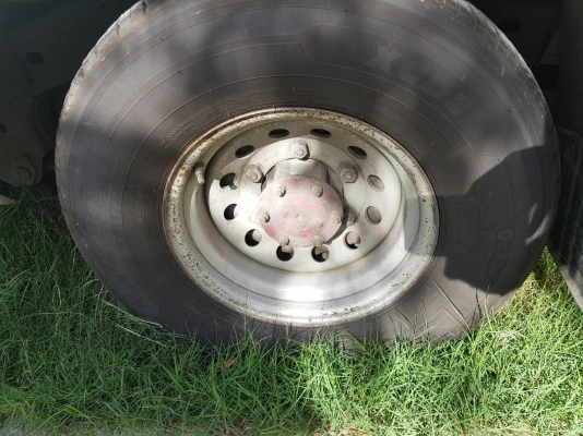 2คันรวมราคาถูก วีโก้เครื่อง2.7 เบนซิล (รถตู้เย็นสเตนเลส) สูง185ซม. 2คันรวมราคาถูก วีโก้เครื่อง2.7 เบนซิล (รถตู้เย็นสเตนเลส) สูง185ซม.