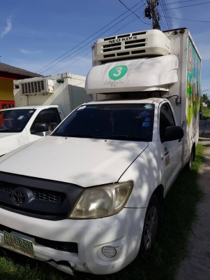 2คันรวมราคาถูก วีโก้เครื่อง2.7 เบนซิล (รถตู้เย็นสเตนเลส) สูง185ซม. 2คันรวมราคาถูก วีโก้เครื่อง2.7 เบนซิล (รถตู้เย็นสเตนเลส) สูง185ซม.