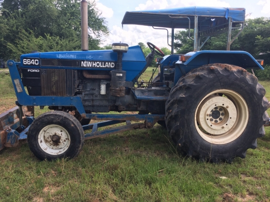 ขายด่วนรถแทรคเตอร์FORD6640