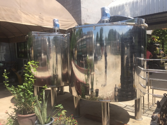 ถังมิกซ์ 4,000 ลิตร พร้อมเครื่องกวน ถังมิกซ์ 4,000 ลิตร พร้อมเครื่องกวน