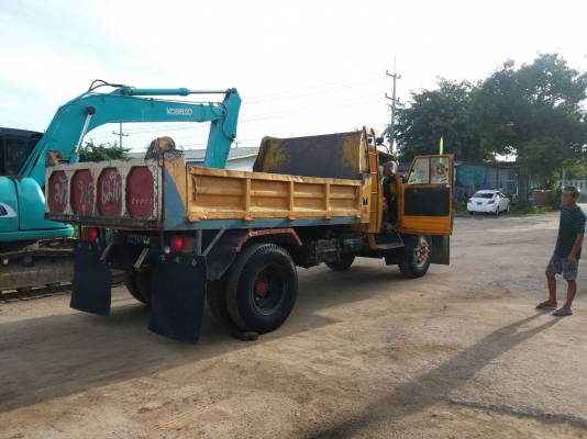 ขาย 6 ล้อดั้ม หน้ายาว ตัวสุดท้าย คัชซีขึ้นโค้ด เครื่อง 6BD1 165 แรงฝาดำ เพาเวอร์ สโลคลัชแขวน ช่วงล่า
