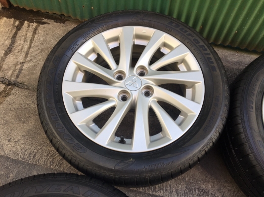 แม็ก Mitsu Attrage ขอบ 15 พร้อมยาง GoodYear 185-55-15