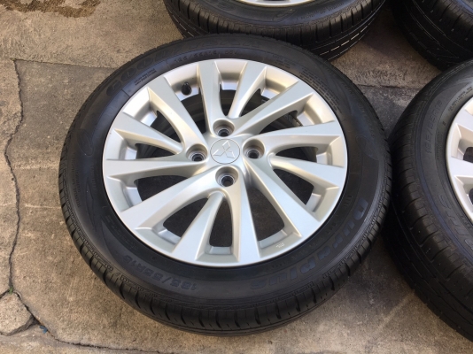 แม็ก Mitsu Attrage ขอบ 15 พร้อมยาง GoodYear 185-55-15