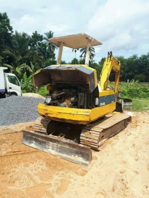 รถแบคโฮ KOMATSU PC 40-5 ราคา 220,000 บาท รถพังงา รถแบคโฮ KOMATSU PC 40-5 ราคา 220,000 บาท รถพังงา
