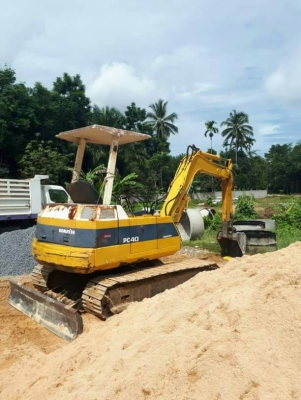 รถแบคโฮ KOMATSU PC 40-5 ราคา 220,000 บาท รถพังงา