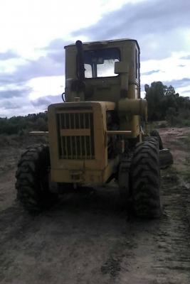 รถเกรด โคมัตสุ GD 37-6 H ราคา 320,000 บาท รถชัยภูมิ