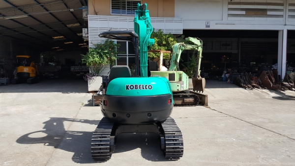 ขาย รถขุด KOBELCO รุ่น SK30UR-2- มือสองญี่ปุ่น  แทรกเหล็ก สลักบูท เอวแน่น 100\% ระบบดี มือถือ/LINE ID: 0818753444