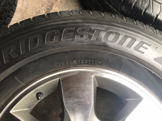 ล้อแม็ก Toyota Vigo ขอบ 16 พร้อมยาง Bridgestone 265-70-16 ปลายปี 15