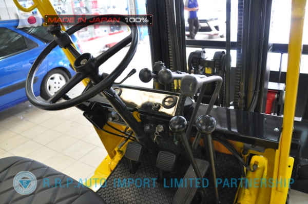 ขายรถโฟล์คลิฟท์มือสอง KOMATSU รุ่น FD15L-50409 นำเข้าจากประเทศญี่ปุ่น 100\% ไม่เคยใช้งานในไทย