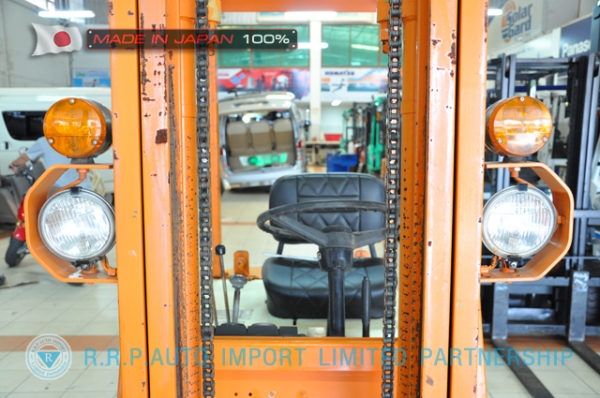 ขายรถโฟล์คลิฟท์มือสอง TOYOTA รุ่น 2FG9-58253 นำเข้าจากประเทศญี่ปุ่น 100\% ไม่เคยใช้งานในไทย