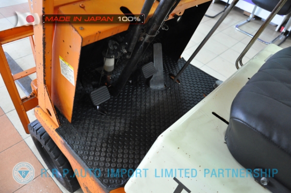 ขายรถโฟล์คลิฟท์มือสอง TOYOTA รุ่น 2FG9-58253 นำเข้าจากประเทศญี่ปุ่น 100\% ไม่เคยใช้งานในไทย