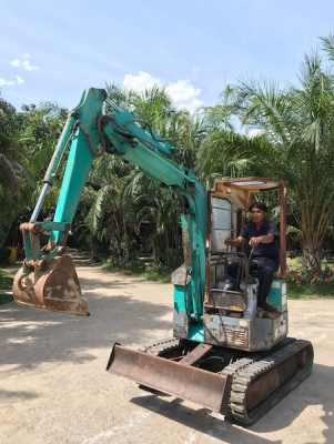 ขายแบคโฮ KOMATSU PC12uuครบๆ สวยเดิมจากญี่ปุ่น ทำงานสมบูรณ์ทุกระบบ รับรองไม่ผิดหวัง 168,000 เท่านั้น!!