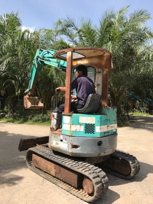 ขายแบคโฮ KOMATSU PC12uuครบๆ สวยเดิมจากญี่ปุ่น ทำงานสมบูรณ์ทุกระบบ รับรองไม่ผิดหวัง 168,000 เท่านั้น!!