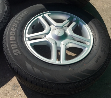 ล้อแม็ก ISUZU Blue Power ขอบ16 พร้อมยาง Bridgestone 215-70-16