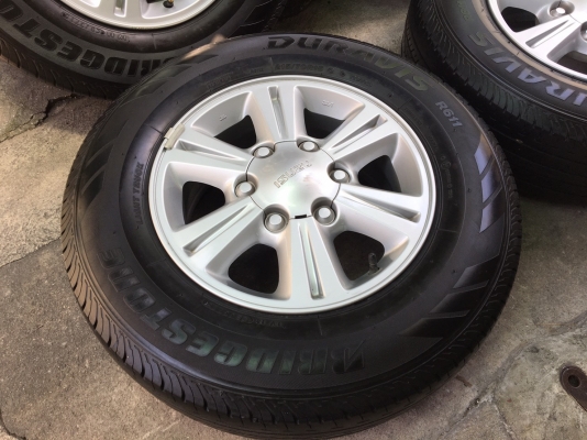 ล้อแม็ก ISUZU D-MAX 1.9 BLUE POWER ขอบ 15 พร้อมยาง 215-70-15 ปลายปี 15