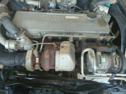 รถอีซูซุ 6 ล้อดั้ม NPR 130 แรงม้า ปี 51. , ( รถวิ่ง 4x,xxx กม. ) สนใจติดต่อ 081 - 6079515