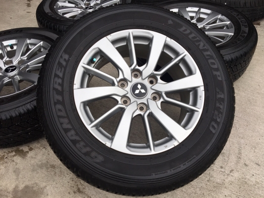 ล้อแม็ก Mitsu Pajero ขอบ 18 พร้อมยาง 265-60-18