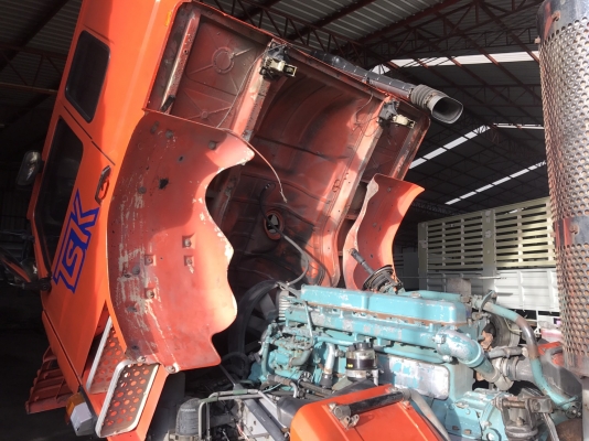 ขายหัวลาก scania ปี36 รถใช้น้อย สภาพดี ย่างใหม่11เส้น ราคา550,000บาท สนใจติดต่อ 081-9426747