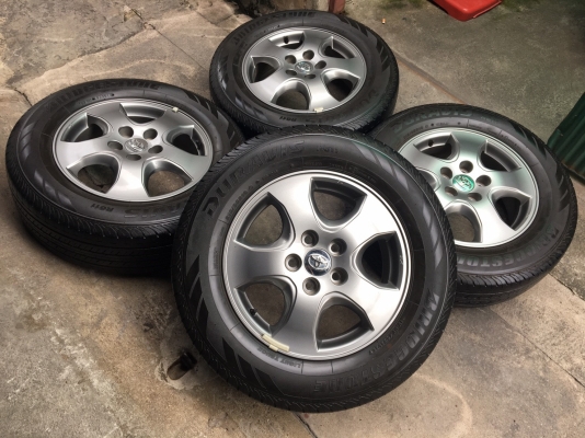 ล้อแม็ก Toyota Vigo Champ สีเทาดำ พร้อมยาง Bridgestone 215-65-16