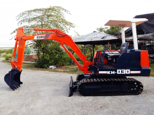 ขายรถแม็กโคร  เก่านอกไม่เคยใช้งานในไทย ติดต่อ 086-324-1992 086-775-7900