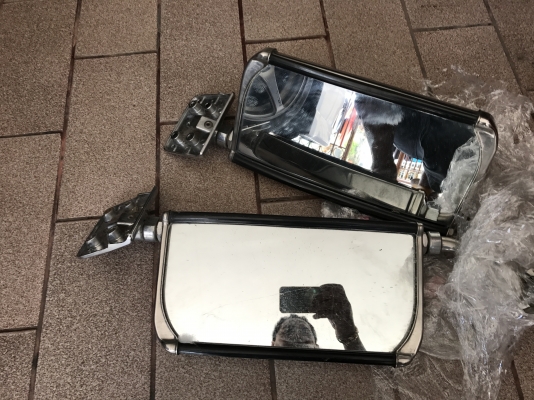 กระจกมองข้าง คอนวอย เก่าญี่ปุ่นเเท้สภาพสวยคู่ละ