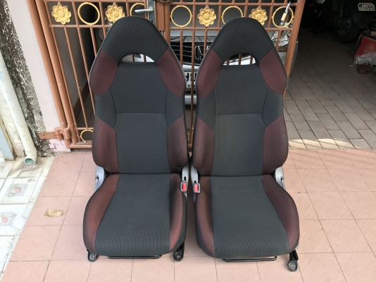 เบาะโตต้า เซริก้า เก่าญี่ปุ่นเเท้สภาพสวยด้านหลังมีขาดจากการขนส่ง1ตัวเย็บเเล้ว