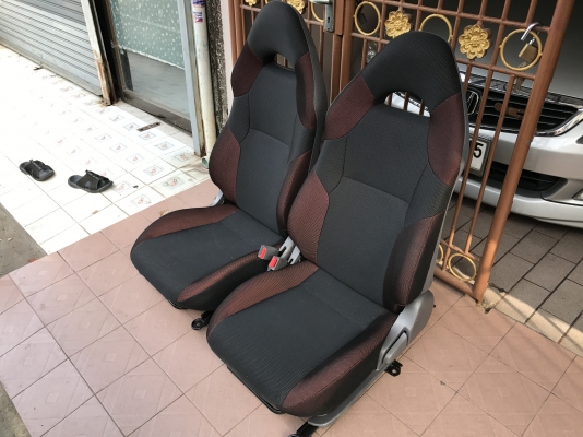 เบาะโตต้า เซริก้า เก่าญี่ปุ่นเเท้สภาพสวยด้านหลังมีขาดจากการขนส่ง1ตัวเย็บเเล้ว