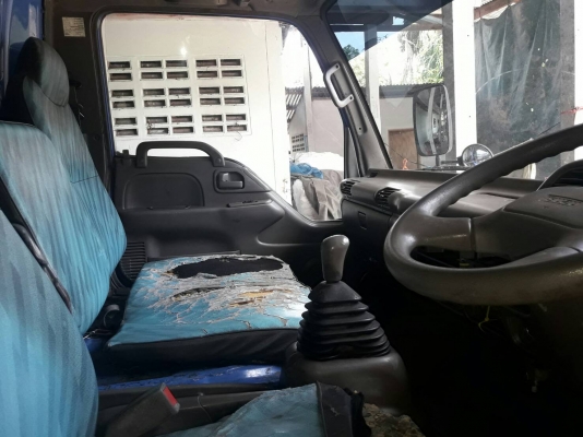 Isuzu npr71py 5 2y 130แรงมจดปี46 ห้างแท้ วางหัวนอกมาใหม่กริ้ปๆ