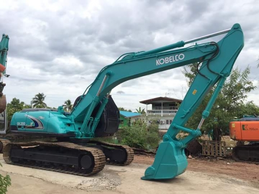 ขายKOBELCO SK200-2  มาร์คไฟว์  เก่าญี่ปุ่นแท้  หลุดมัดจำ  ยังไมีเคยใช้งานในไทย  สภาพสวย พร้อมใช้  เอกสารอินวอย..โทร 089-3818694 ดวงนภา