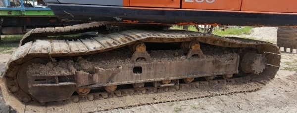 ขาย!! >>> Hitachi Zx200 รุ่น 1 เล่มทะเบียน แห้งๆ ช่วงล่างเต็ม <<< เบอร์ติดต่อ 098-7155789