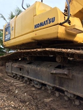 ขาย!! &gt;&gt;&gt; Komatsu Pc200 รุ่น 8 พร้อมใช้งาน &lt;&lt;&lt; เบอร์ติดต่อ 098-7155789