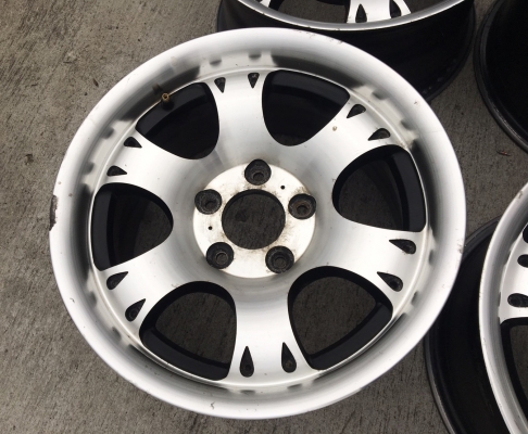 แม็กขอบ 15 5รู114.3 Made in Japan