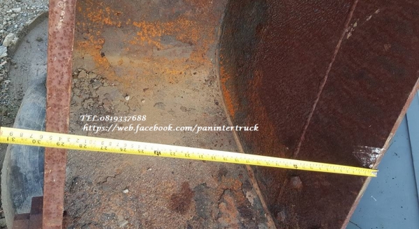 FROM JAPANสินค้าเก่านอก ขายตามสภาพBUCKET บุ๊งกี๋สำหรับรถขุดไซค์200 ,220 /สลัก 80 มิล/แบบปากแคบ /มีปีกข้าง /3 ฟัน / ราคาเพียง(ใบละ) 30,000 บาท สนใจรีบติดต่อ 0819337688