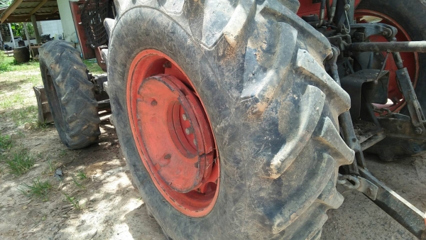 รถไถ KUBOTA M9540 , ( รถ 2 เพลา. ) สนใจติดต่อ 081 - 6079515 รถไถ KUBOTA M9540 , ( รถ 2 เพลา. ) สนใจติดต่อ 081 - 6079515