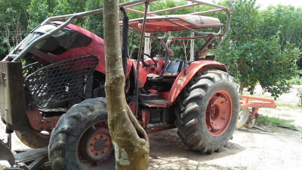 รถไถ KUBOTA M9540 , ( รถ 2 เพลา. ) สนใจติดต่อ 081 - 6079515 รถไถ KUBOTA M9540 , ( รถ 2 เพลา. ) สนใจติดต่อ 081 - 6079515