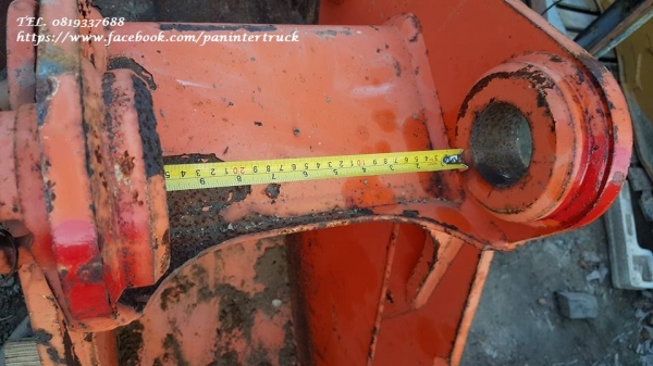 FROM JAPAN สินค้าเก่านอกBUCKET บุ๊งกี๋สำหรับรถขุดไซค์100 ,120 / สลัก 65 มิล/ แบบปากแคบ /มีปีกข้าง / 3 ฟัน / ราคาเพียง(ใบละ) 25,000 บาท สนใจรีบติดต่อ 0819337688