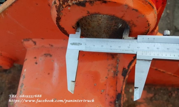 FROM JAPAN สินค้าเก่านอกBUCKET บุ๊งกี๋สำหรับรถขุดไซค์100 ,120 / สลัก 65 มิล/ แบบปากแคบ /มีปีกข้าง / 3 ฟัน / ราคาเพียง(ใบละ) 25,000 บาท สนใจรีบติดต่อ 0819337688