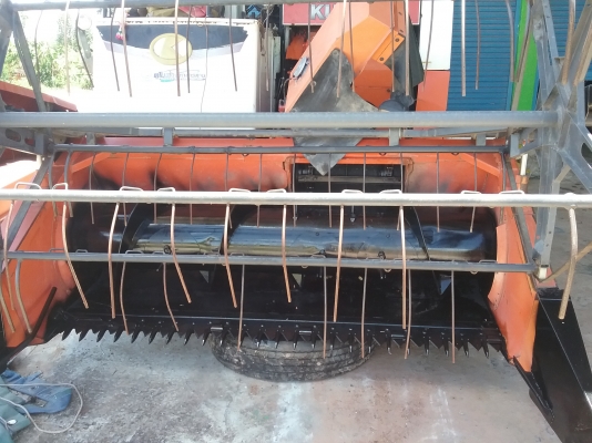 ขายรถเกี่ยวข้าว