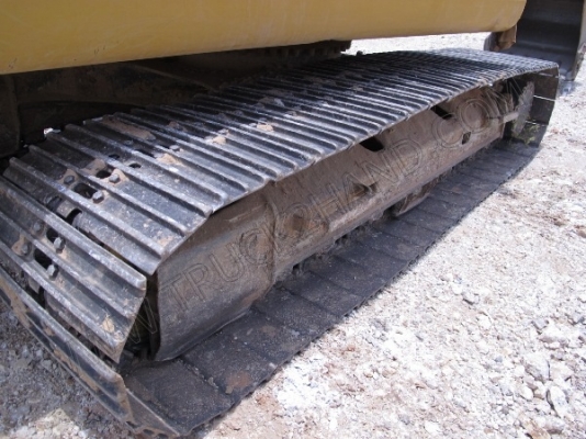 รถแบคโฮ ยี่ห้อ CAT รุ่น 320D