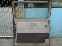ขายประตูดูดบานสไลด์ NISSAN URVAN E24 ขายประตูดูดบานสไลด์ NISSAN URVAN E24