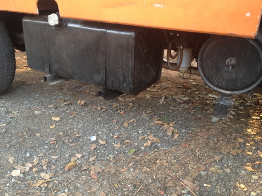 รถ4ล้อเล็ก ปี 35 สีส้ม เครื่อง 88แรงม้า รุ่น isuzu รถ4ล้อเล็ก ปี 35 สีส้ม เครื่อง 88แรงม้า รุ่น isuzu